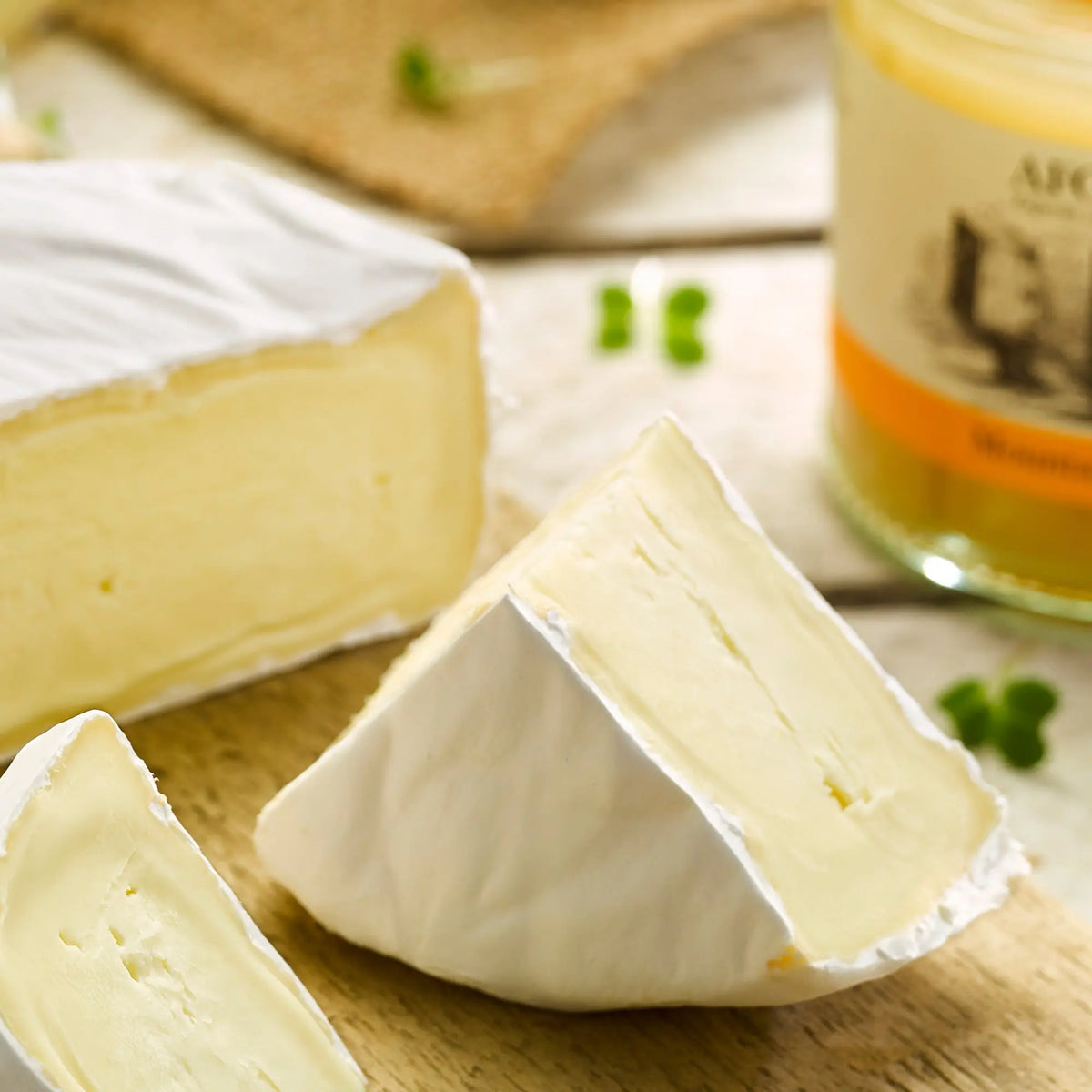 Cenarth Brie - 200g caws-cenarth