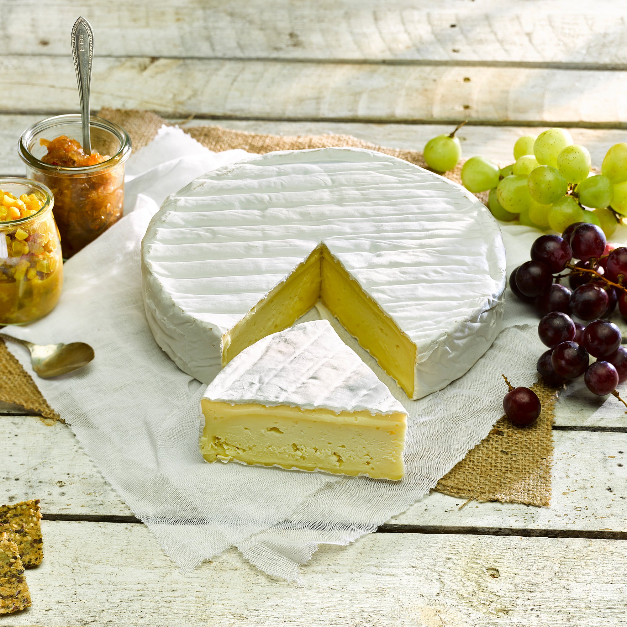 Cenarth Brie - (Large Wheel) min weight 1kg