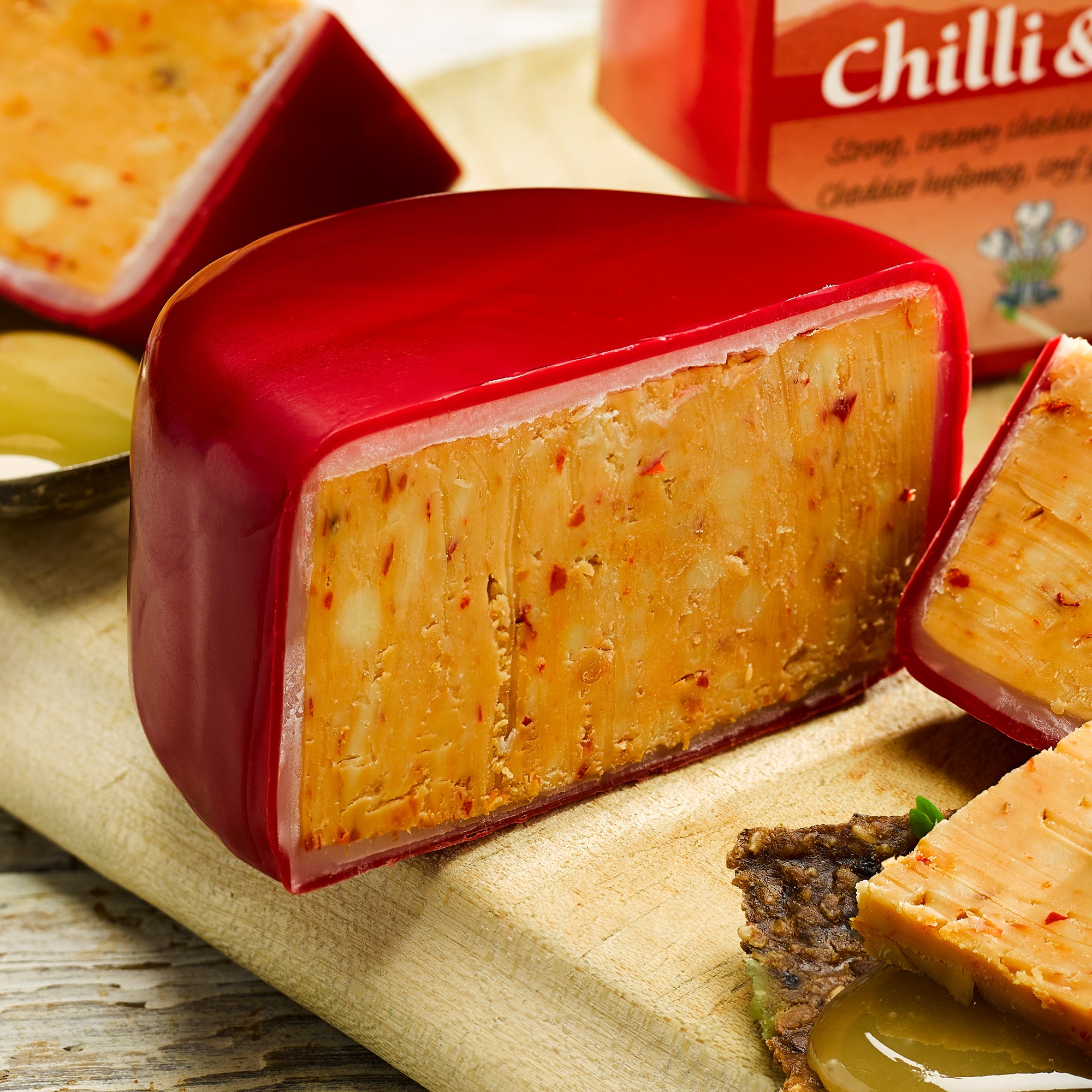 Cheddar with Chilli and Tomato - Mini 200g