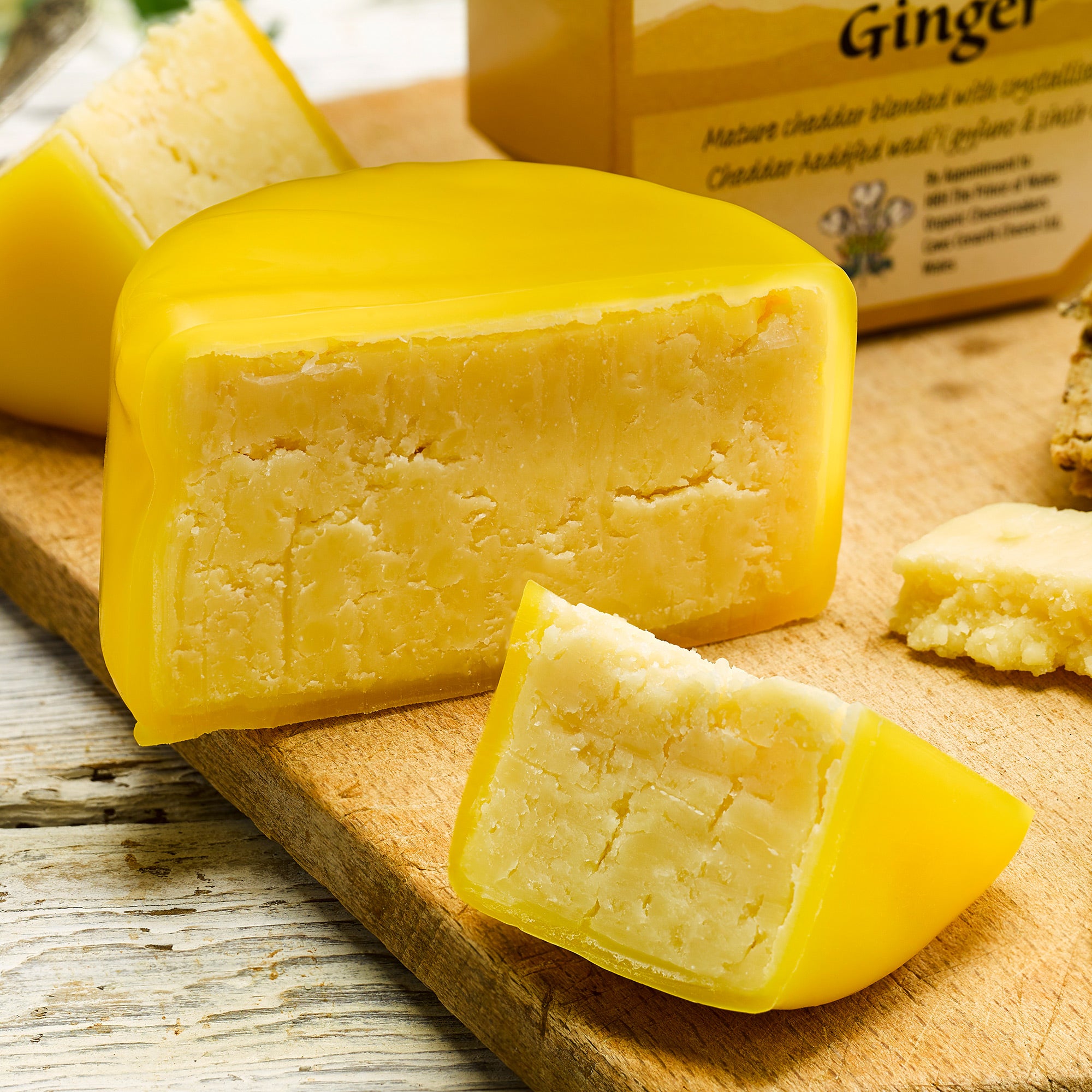 Cheddar with Crystalised Ginger - Mini 200g