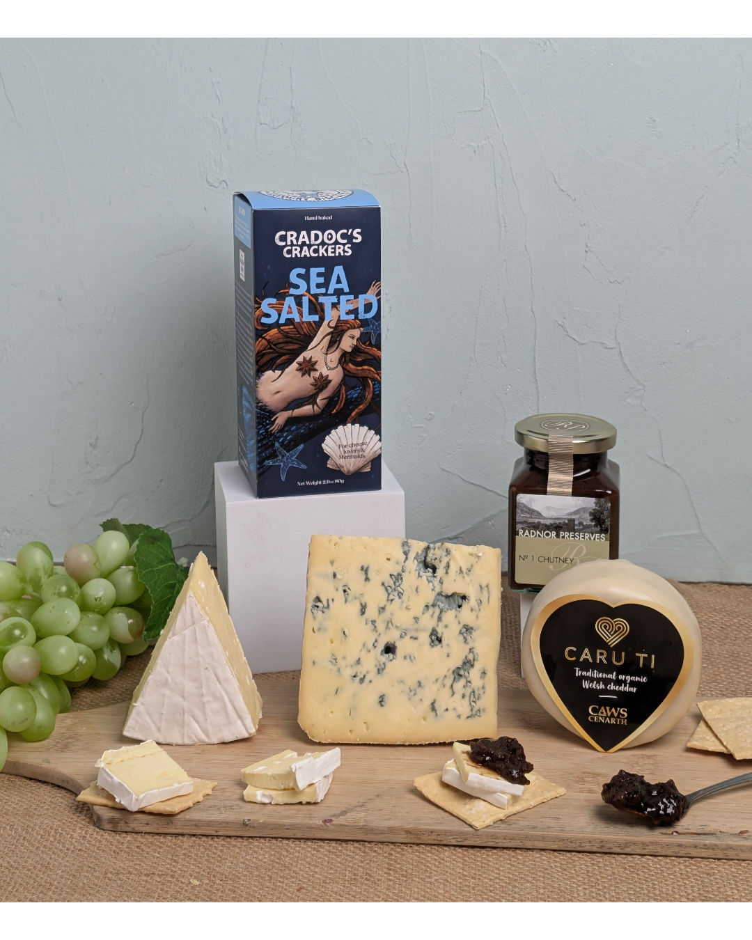 St Dwynwen's Cheese Gift Hamper